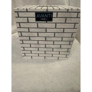 Avanti Drift Collection Tissue Cover White Brick Style